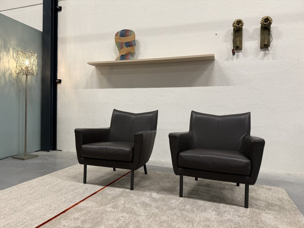 2 Design on Stock Toma Fauteuil leer bruin design stoel, Huis en Inrichting, Gompenstraat 15, Design on Stock, Ophalen of Verzenden