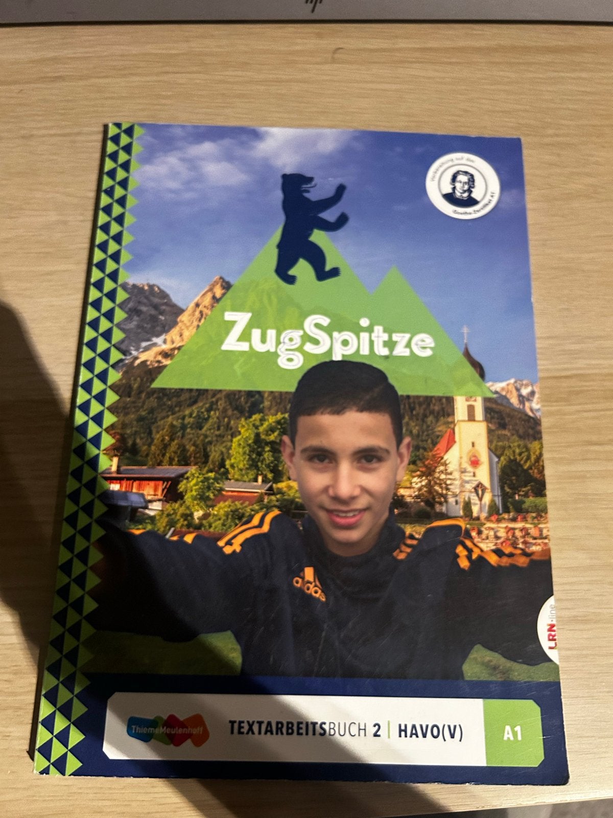 Duits tekstwerkboek ZugSpitze 2 HAVO(V) A1, Boeken, Ophalen of Verzenden, Zo goed als nieuw, MBO