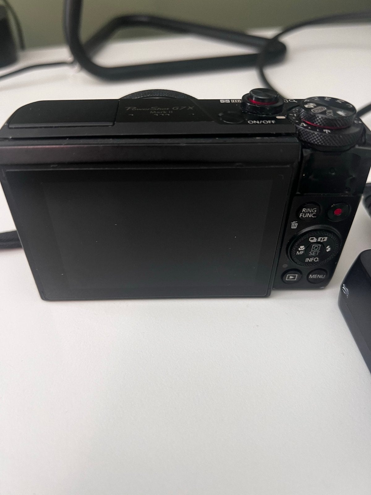 Foto 4 van Canon PowerShot G7 X Mark II - Compactcamera