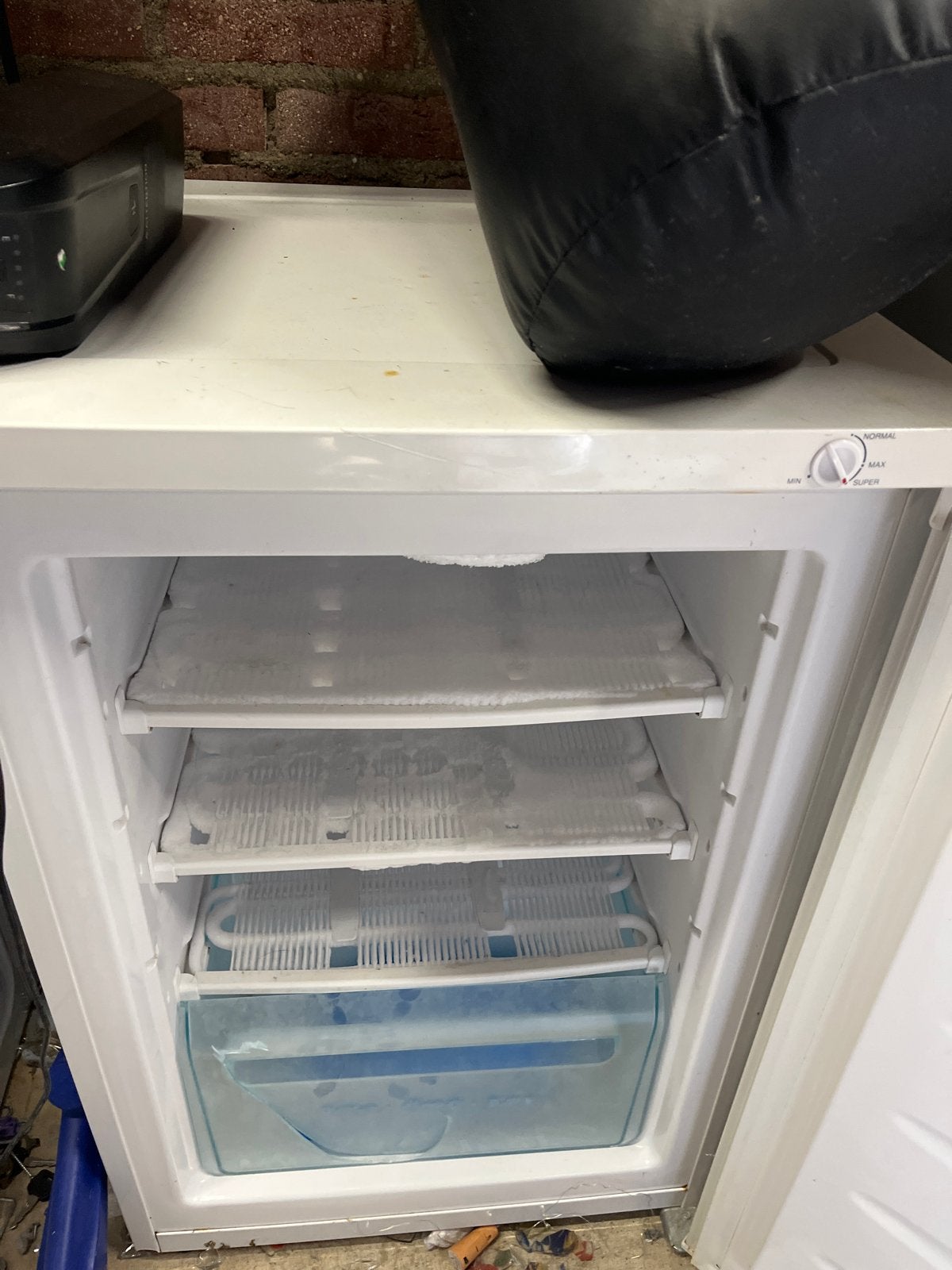 Blücher diepvries, Gebruikt, Minder dan 75 liter, 45 tot 60 cm, Met vriesvak