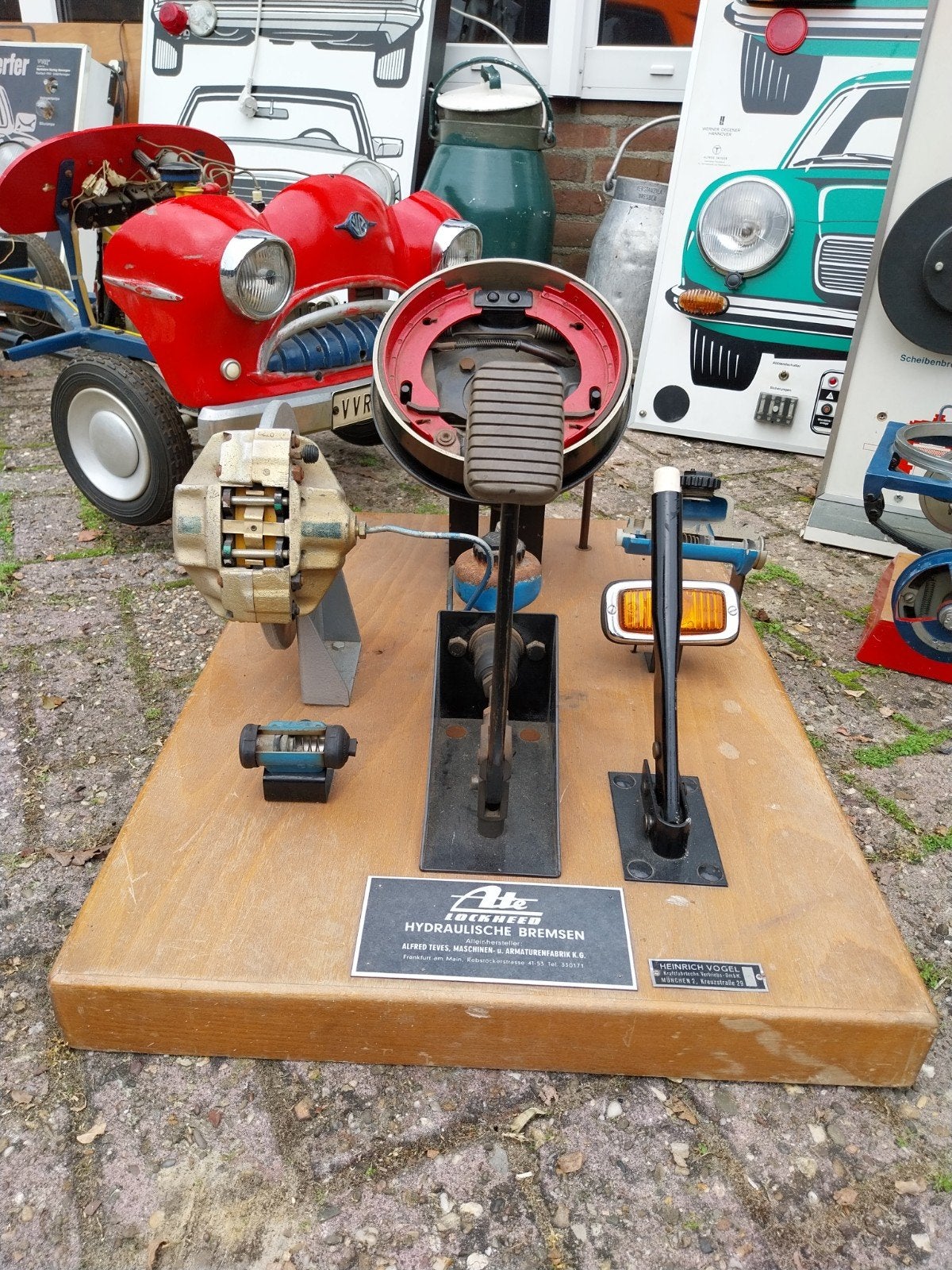 ATE Lockheed Hydraulische Remmen Mancave Display, Ophalen, Gebruikt, Universele onderdelen