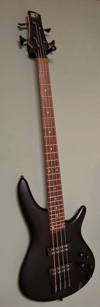 Ibanez SR300EB 1P-03, Muziek en Instrumenten, Snaarinstrumenten | Gitaren | Bas, Ophalen, Zo goed als nieuw