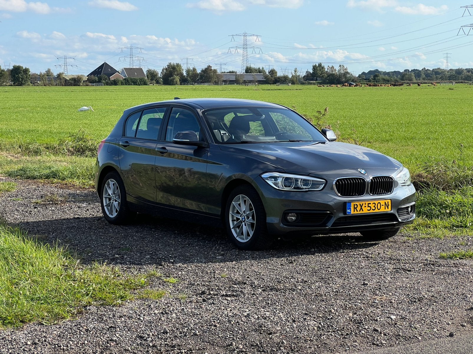 BMW 1-Serie 118i 136pk Aut 2018 Grijs, Auto's, Origineel Nederlands, 650 kg, Particulier, Zilver of Grijs