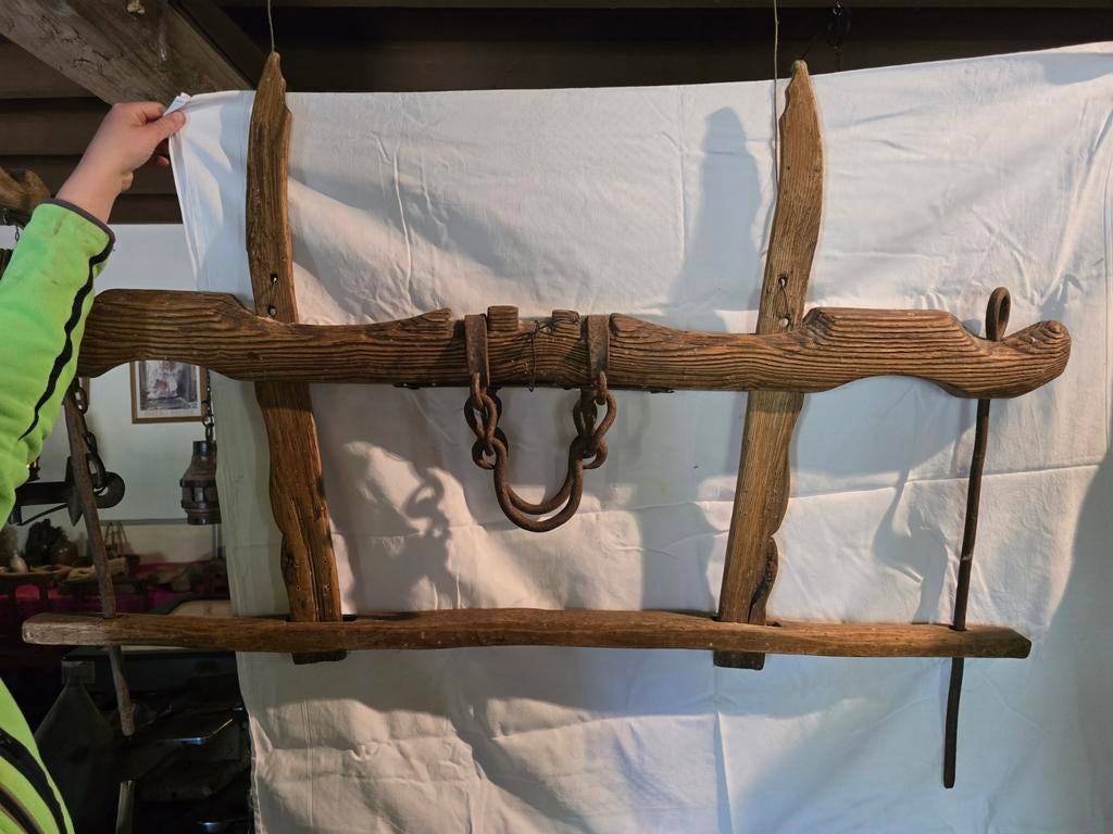 Antiek vintage houten juk, Ophalen