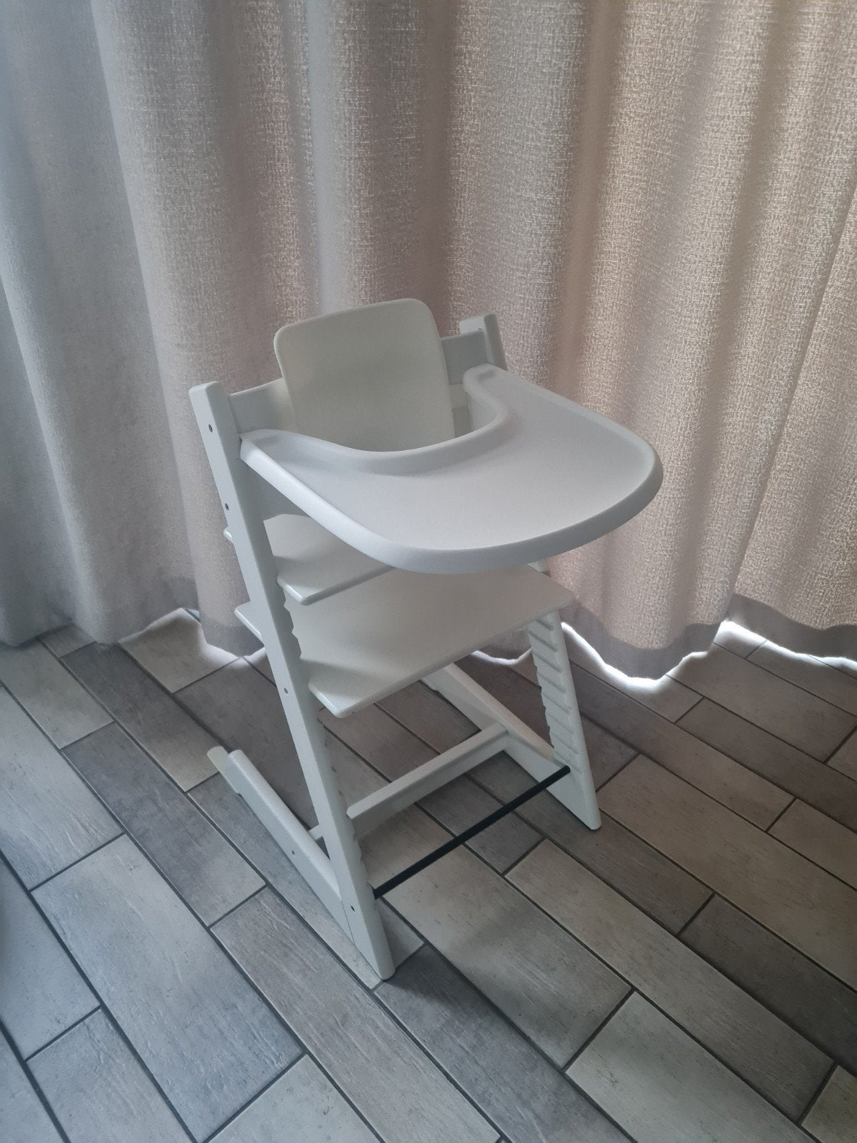 Complete Tripp Trapp Stokke Wit+Babyset+Eetblad+Slides., Ophalen, Zo goed als nieuw, Meegroeistoel, Aanschuifbaar