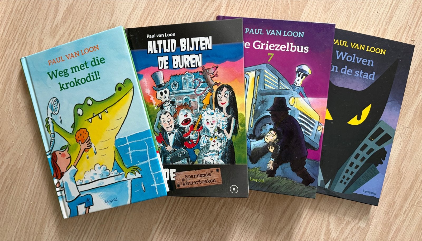 Paul van Loon boeken, Boeken, Ophalen of Verzenden, Gelezen, Fictie algemeen