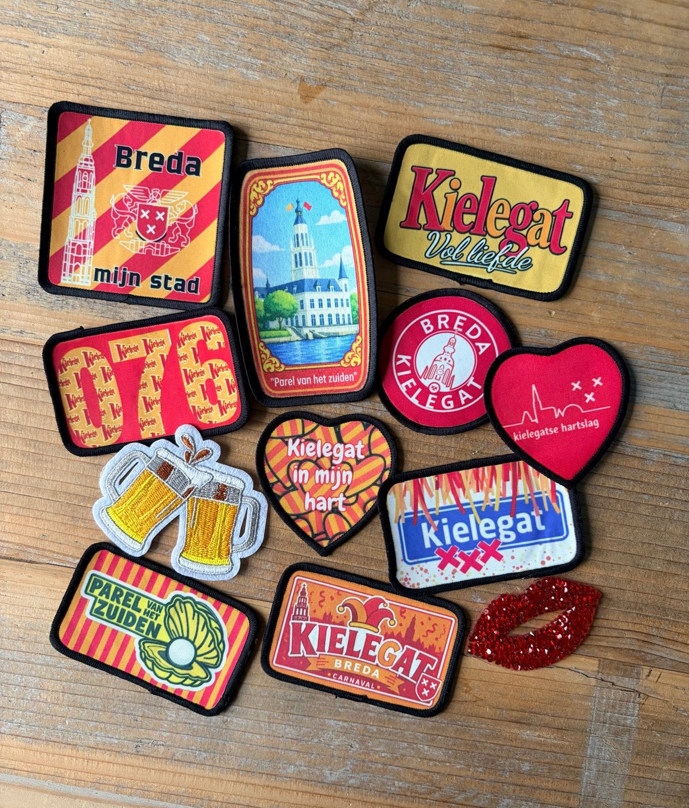 Kielegat Breda emblemen - ook per stuk verkrijgbaar, Ophalen of Verzenden, Nieuw, Carnaval