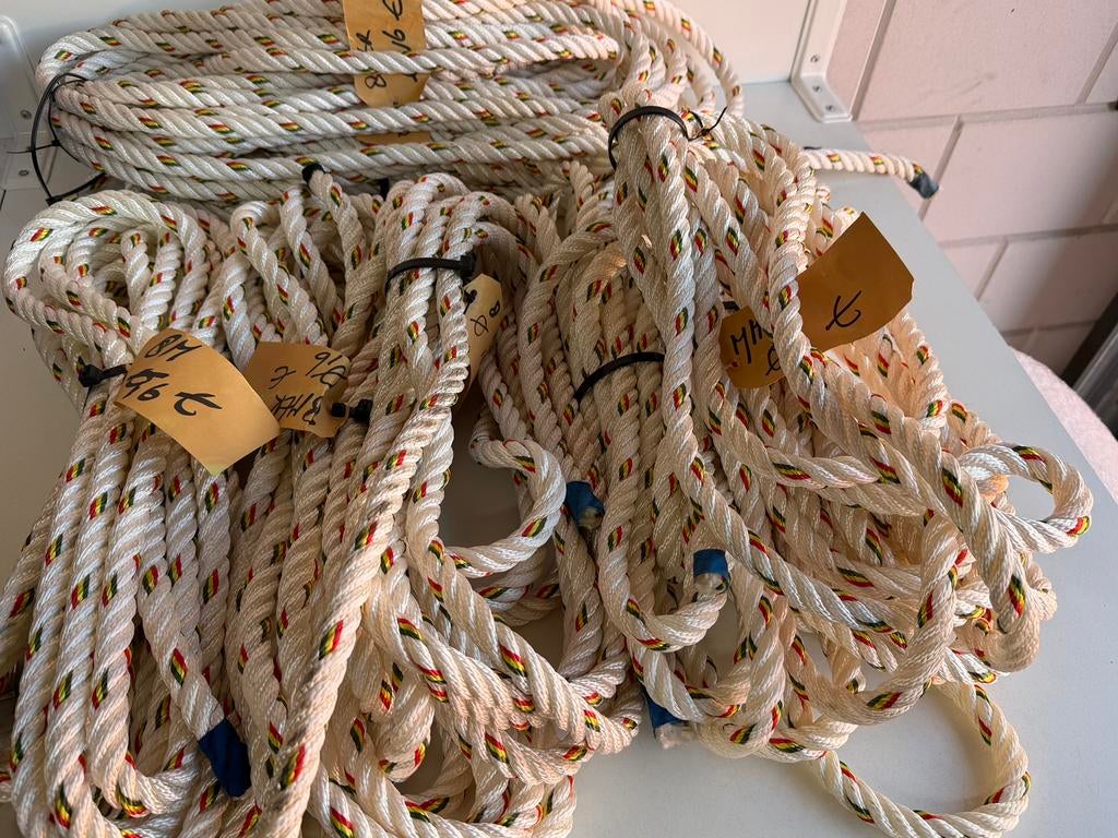 8 x nieuwe landvast 16 mm NIEUW, Watersport en Boten, Ophalen of Verzenden, Nieuw, Lijn of Blok