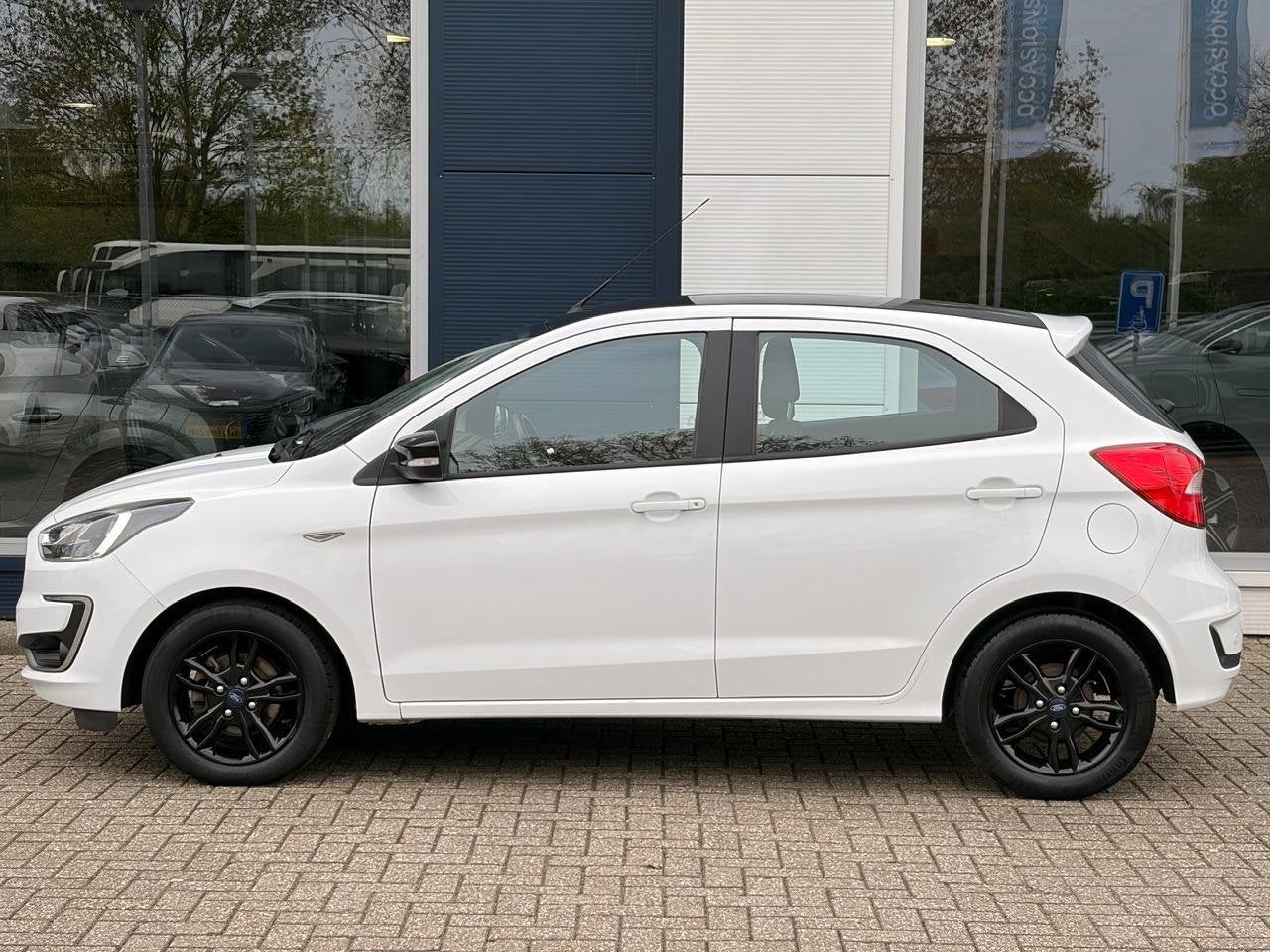 Ford Ka Ka+ 1.2 85pk Trend Ultimate White | Airconditioning, Auto's, Voorwielaandrijving, Stof, Euro 6, 1041 kg