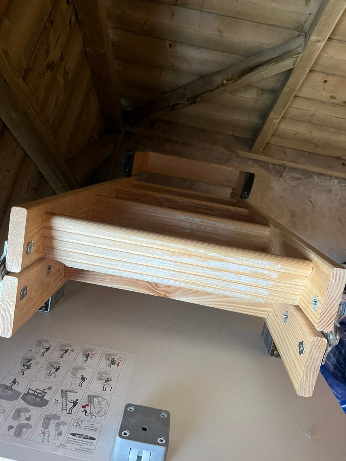 Vlizotrap, Ophalen, Zo goed als nieuw, Zonnebank enkelzijdig, Minder dan 10 lampen