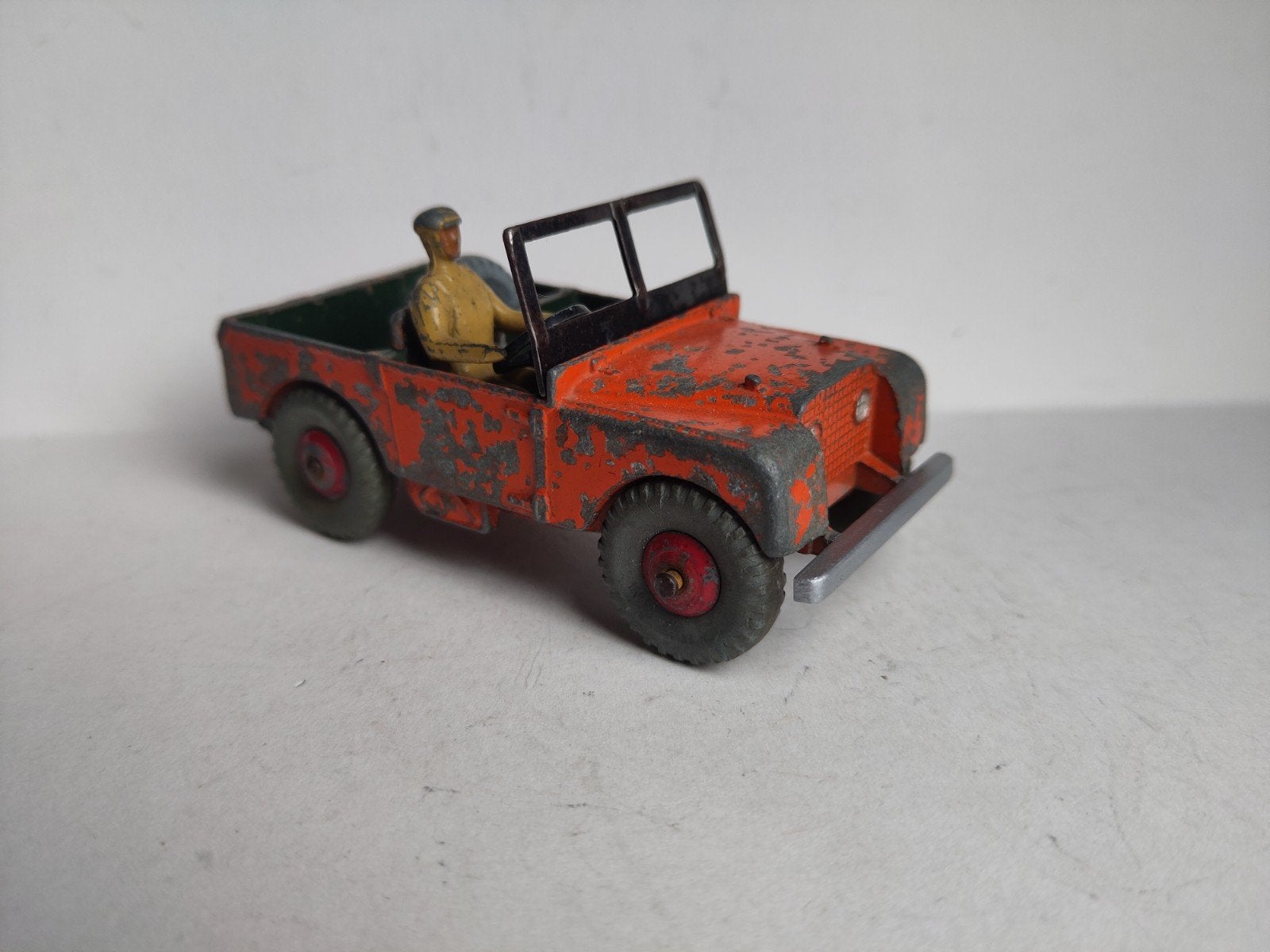 Dinky Toys No. 340 Land Rover Series 1 80" oranje, Ophalen of Verzenden, Gebruikt, Auto, Dinky Toys