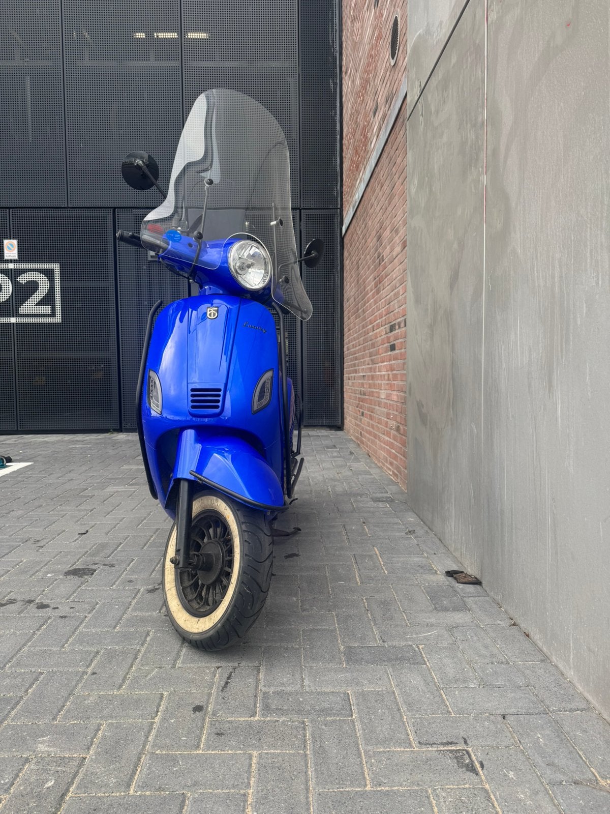 BTC LUXURY 45KM BLAUW, Gebruikt, Benzine, Ophalen, Overige merken