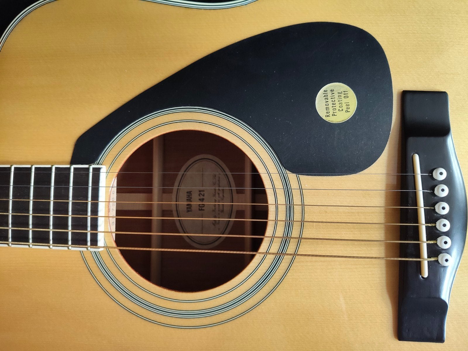Yamaha FG421 akoestische gitaar met koffer, Ophalen, Zo goed als nieuw, Klassieke of Spaanse gitaar, Met koffer