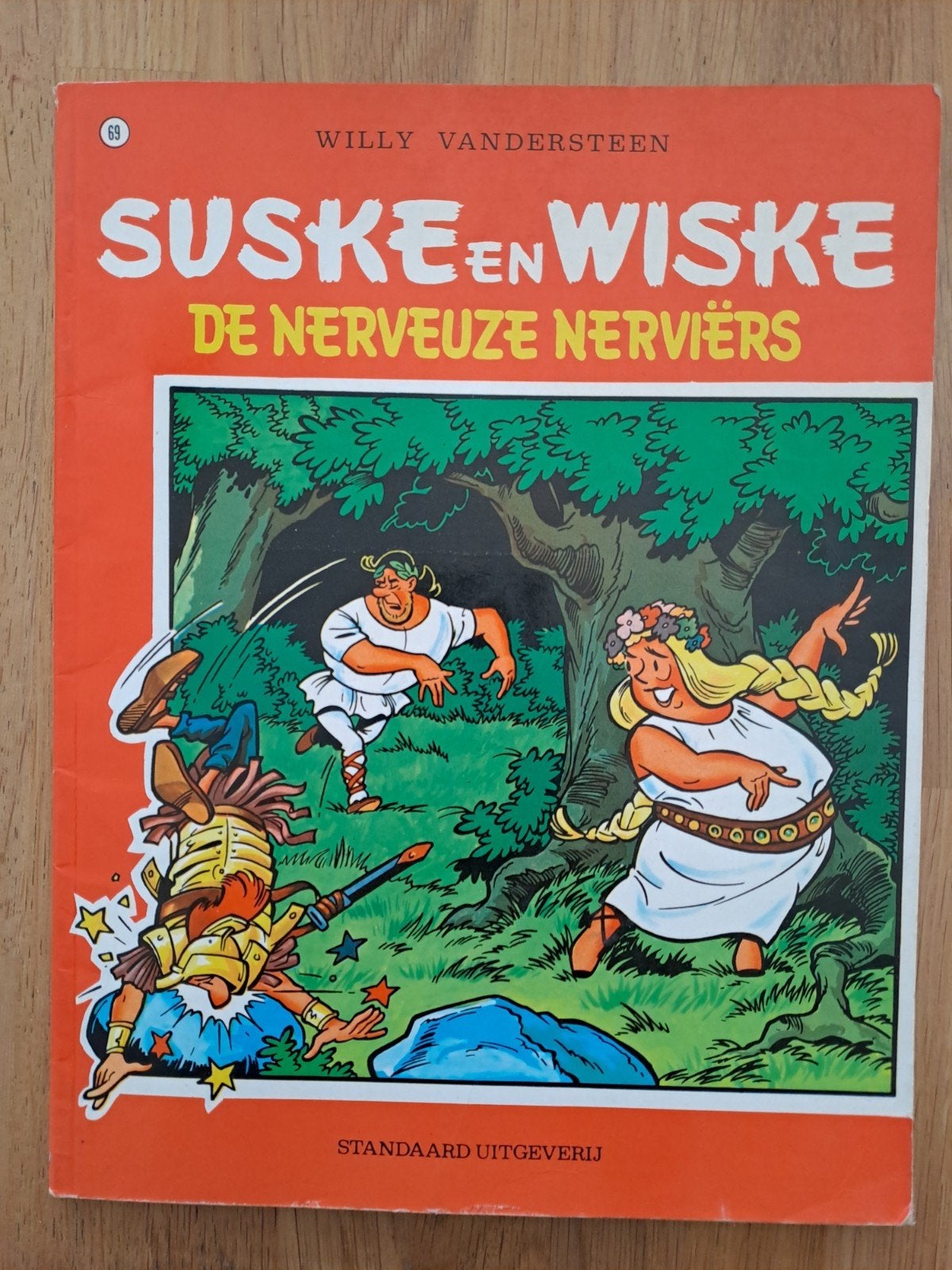 Suske en Wiske collectie van 23 exemplaren in goede staat., Meerdere stripboeken, Ophalen of Verzenden, Gelezen