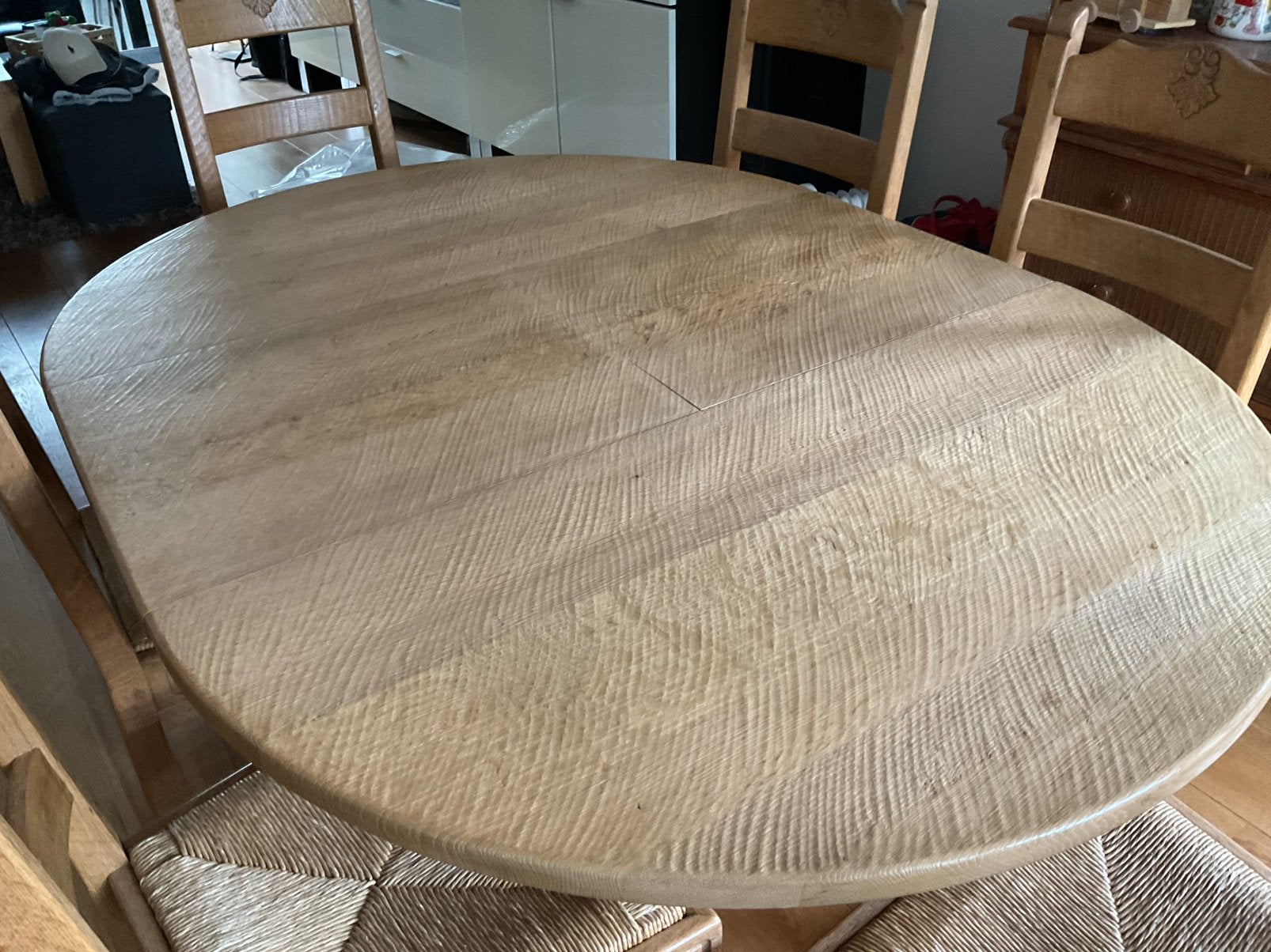 Te koop, blank eiken tafel met stoelen, Huis en Inrichting, Ophalen, Gebruikt, 100 tot 150 cm, Mooie iets zwaardere eikenhouten tafel met stoelen