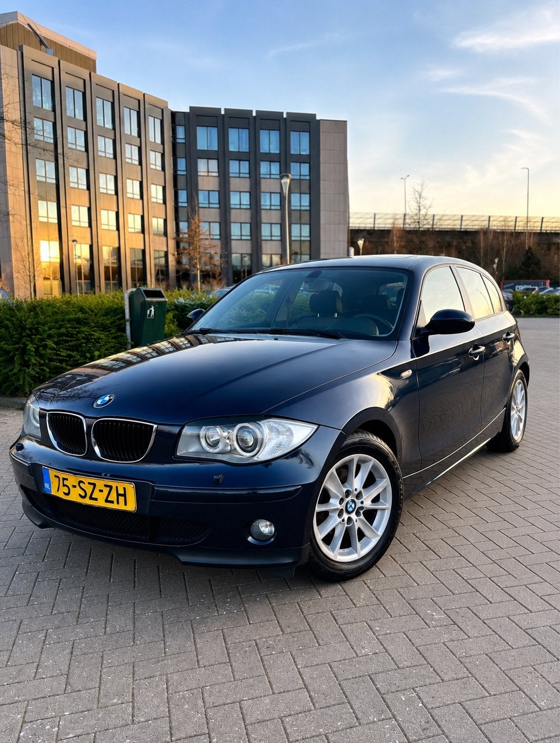 BMW 1-Serie 2.0 118I 2006 Blauw, Auto's, 1-Serie, Achterwielaandrijving, 1995 cc, 1225 kg
