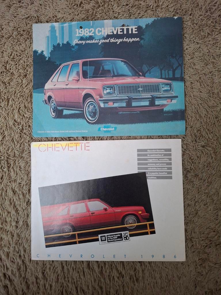 2x autofolder Chevrolet Chevette, Verzenden, Zo goed als nieuw, Chevrolet