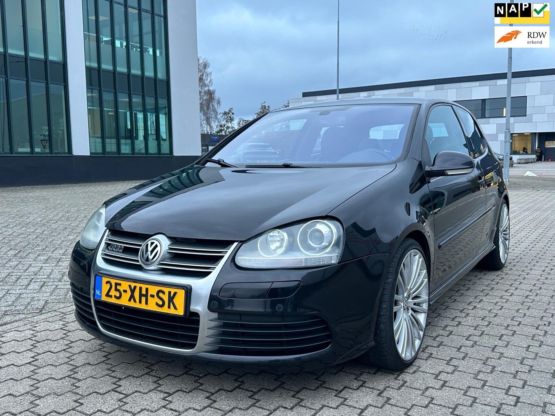 Volkswagen Golf 3.2 R32 DSG automaat, Auto's, Volkswagen, Gebruikt, 3189 cc, Zwart, Bedrijf