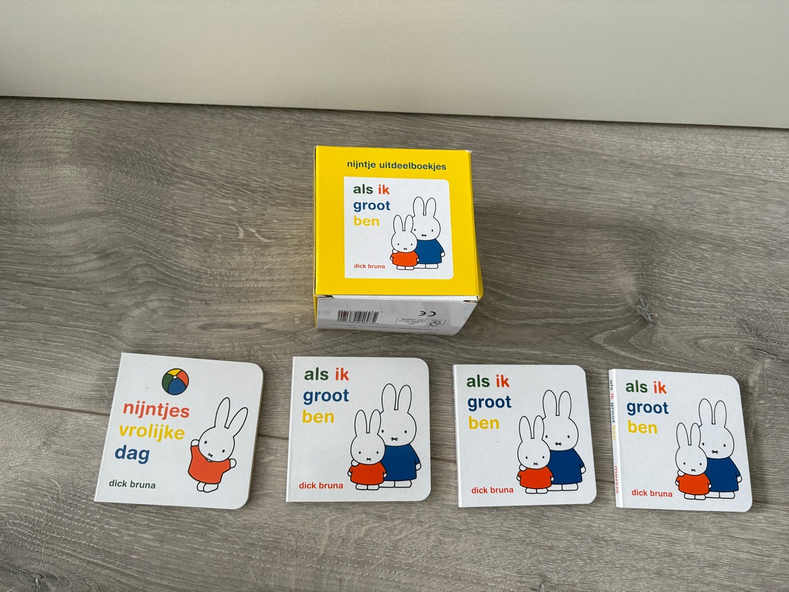 Nijntje uitdeelboekjes - Als ik groot ben & vrolijke dag, Boeken, Ophalen of Verzenden, Nieuw, 0 tot 6 maanden