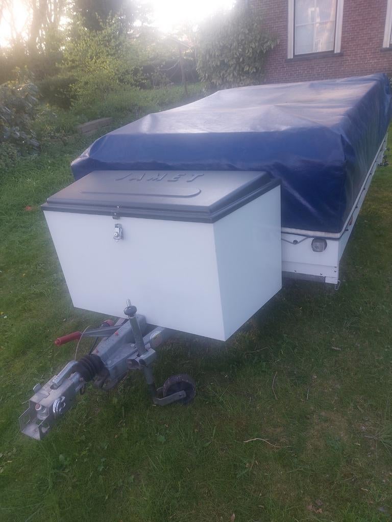 Jamet vouwwagen 8 persoons met keuken en voortent, Caravans en Kamperen, Ophalen
