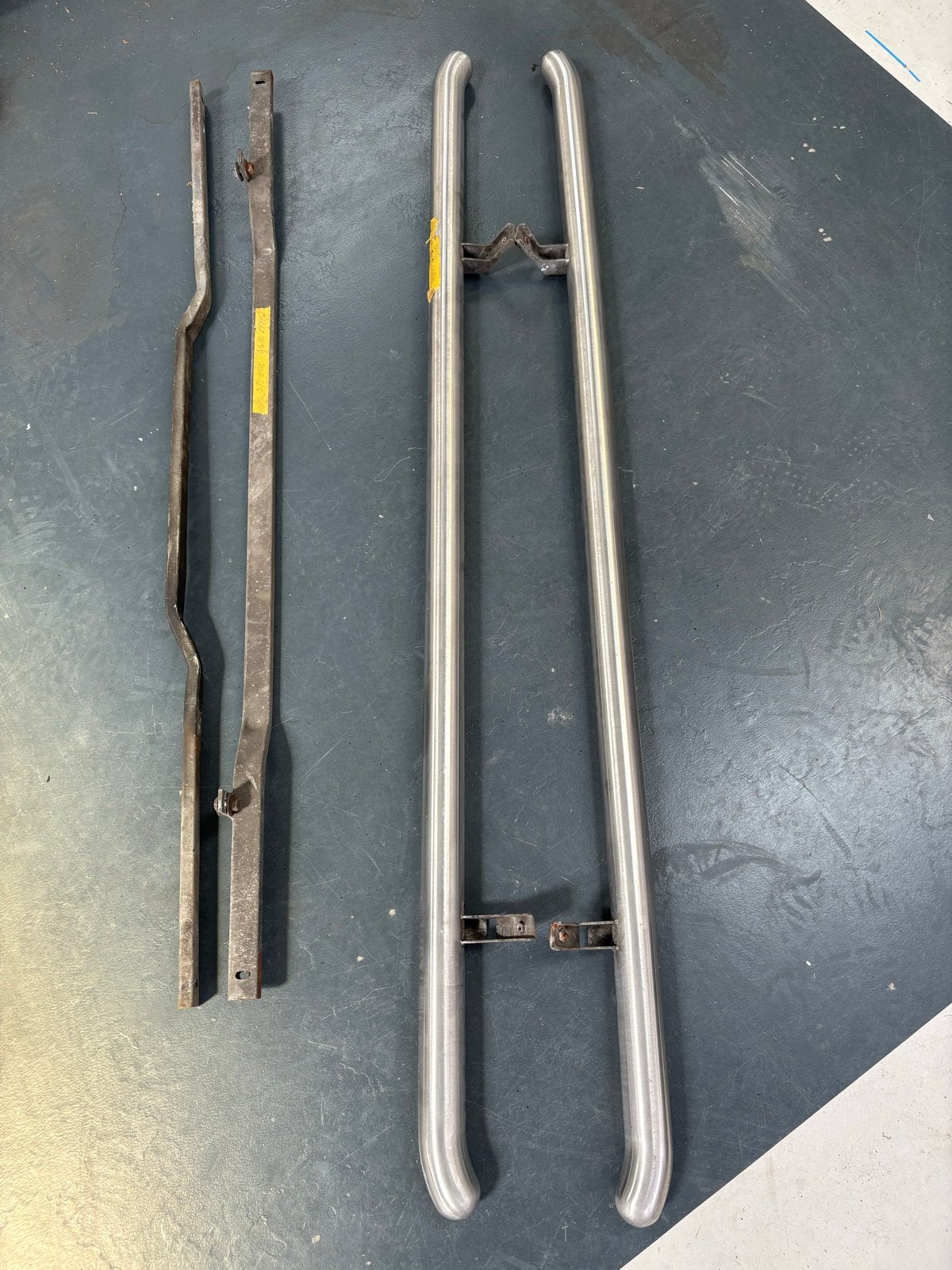 Sidebars Volkswagen Caddy incl. montage materiaal, Ophalen of Verzenden, Gebruikt