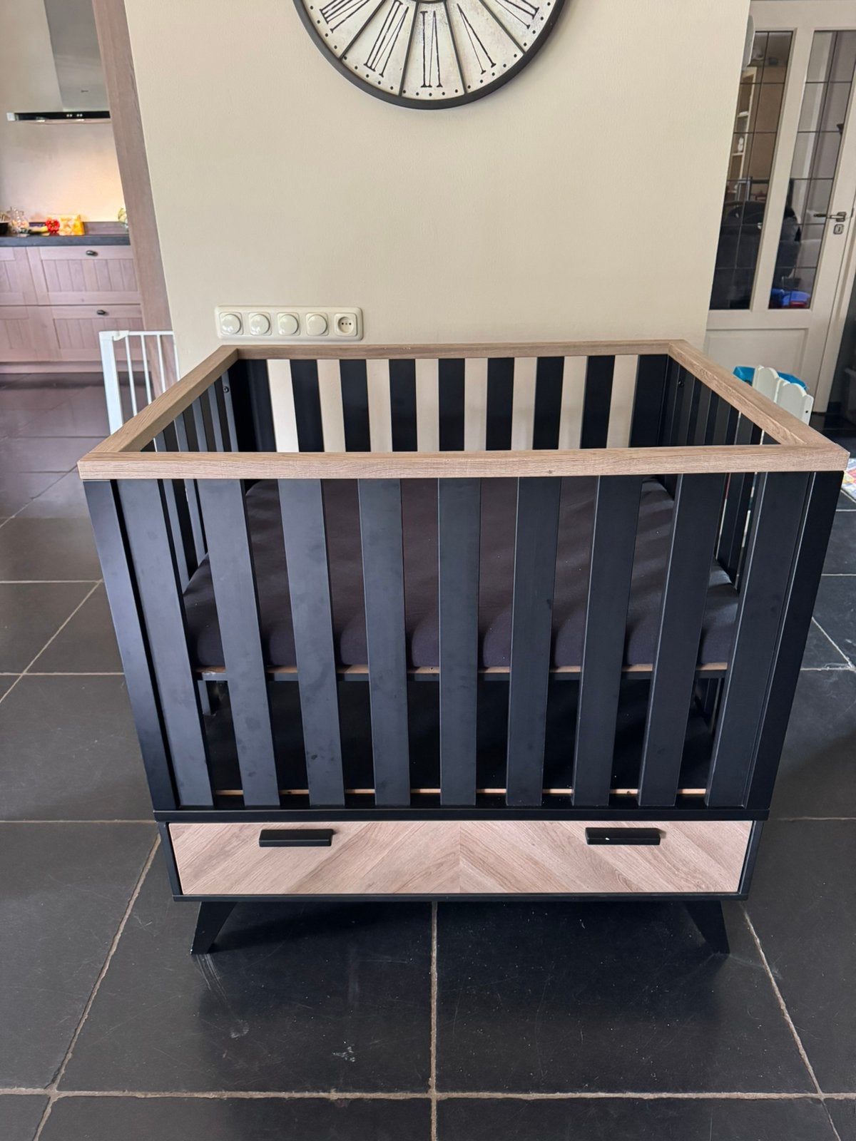 Baby box incl. Matras, hoeslakens, boxkleed, Kinderen en Baby's, Boxen, Ophalen, Zo goed als nieuw, Rechthoekig, Lade