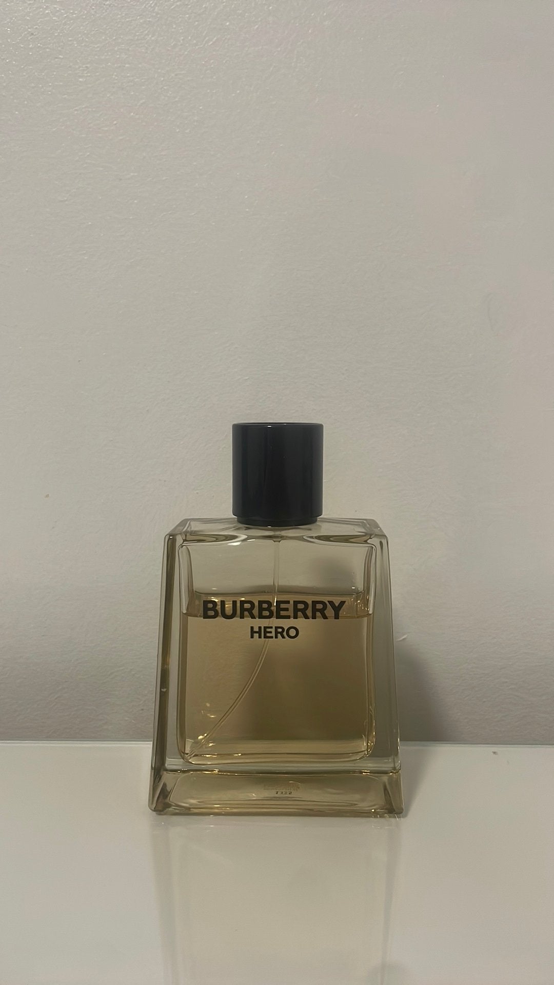 Burberry Hero Parfum, Ophalen, Zo goed als nieuw, Parfumfles