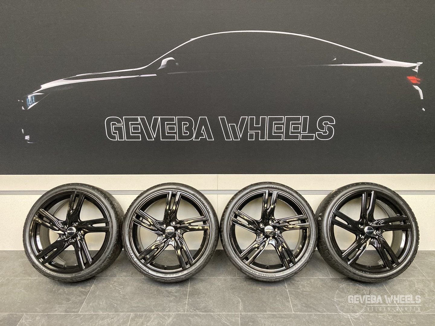 19” Volvo V40 sport velgen + banden 5x108 235/35/19, Auto-onderdelen, Banden en Velgen, 19 inch, Gebruikt, -, -