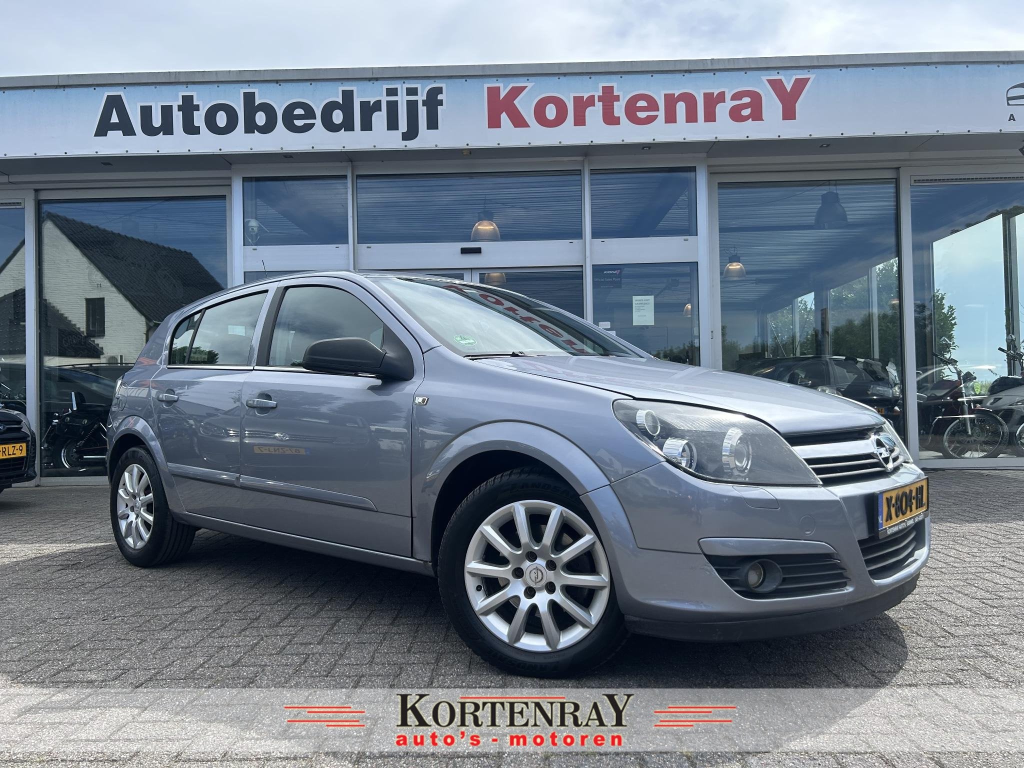 Opel Astra 1.8 Essentia /airco/cruise control/ D-riem vervan, Auto's, Gebruikt, Zwart, 4 cilinders, 1210 kg
