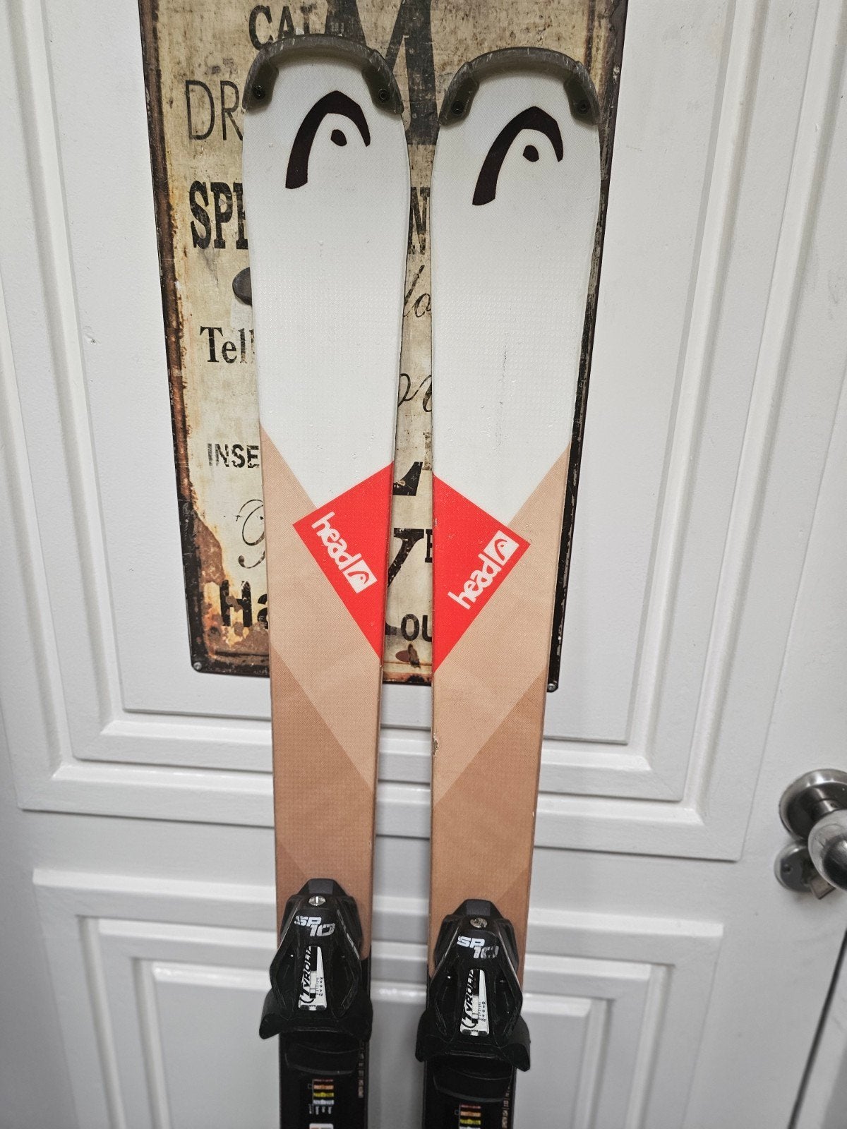 154cm HEAD TWINTIPS FREESTYLE SKI, Sport en Fitness, 140 tot 160 cm, Gebruikt, Ophalen of Verzenden, Carve