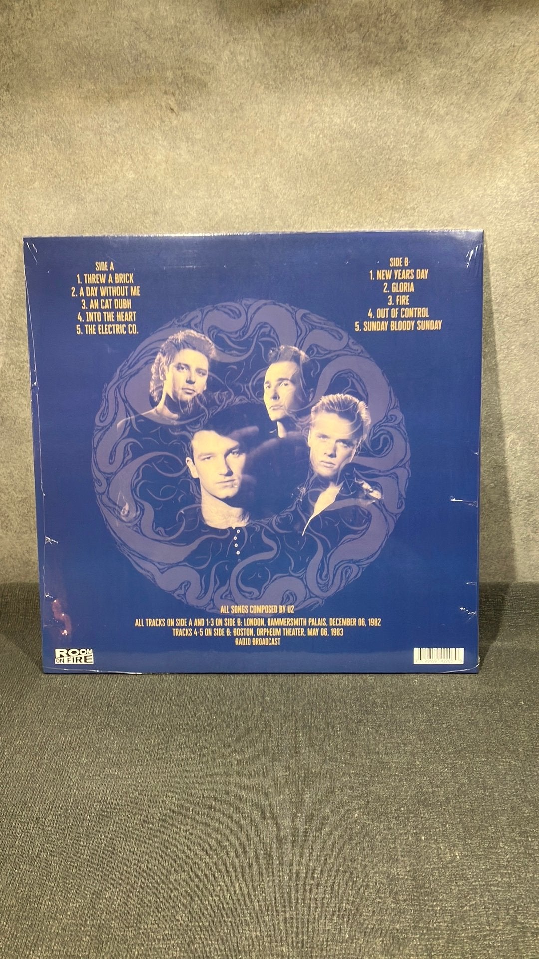 U2. More Than Love .Vol.1, Cd's en Dvd's, LP, Ophalen of Verzenden, Beschermende buitenhoes, 12 inch
