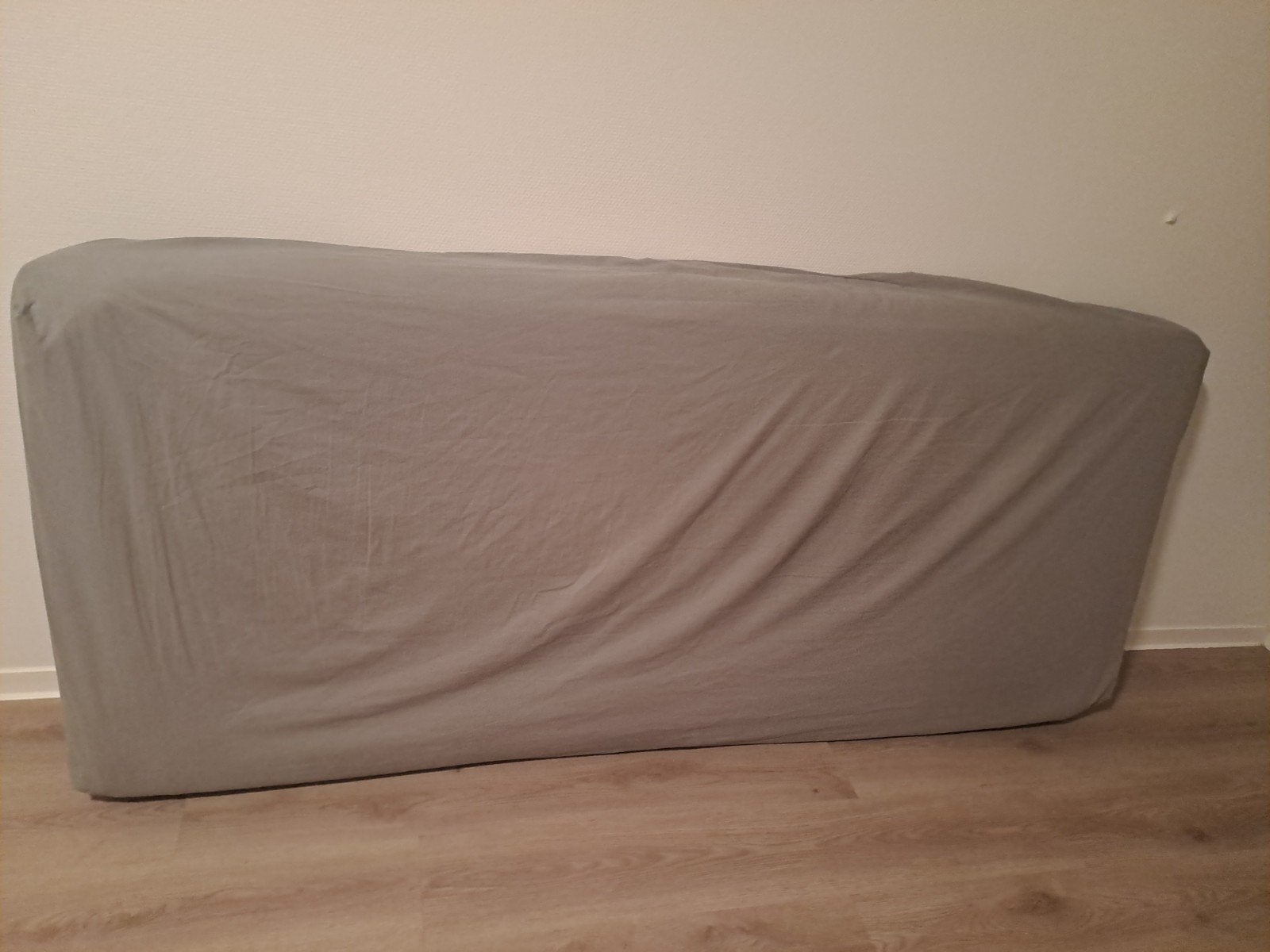 Mattress with topper and sheet!, Ophalen of Verzenden, Tweepersoons, 140 cm