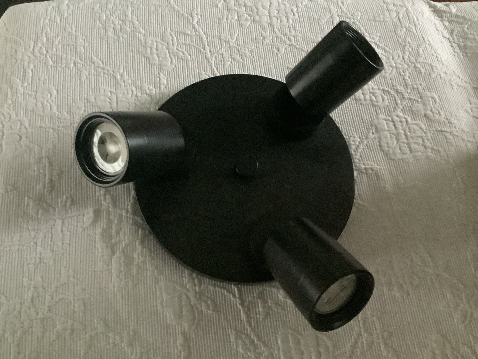 Zwarte plafondspot met 3 verstelbare LED-spots, Verstelbaar, GU10, Ophalen of Verzenden, Zo goed als nieuw