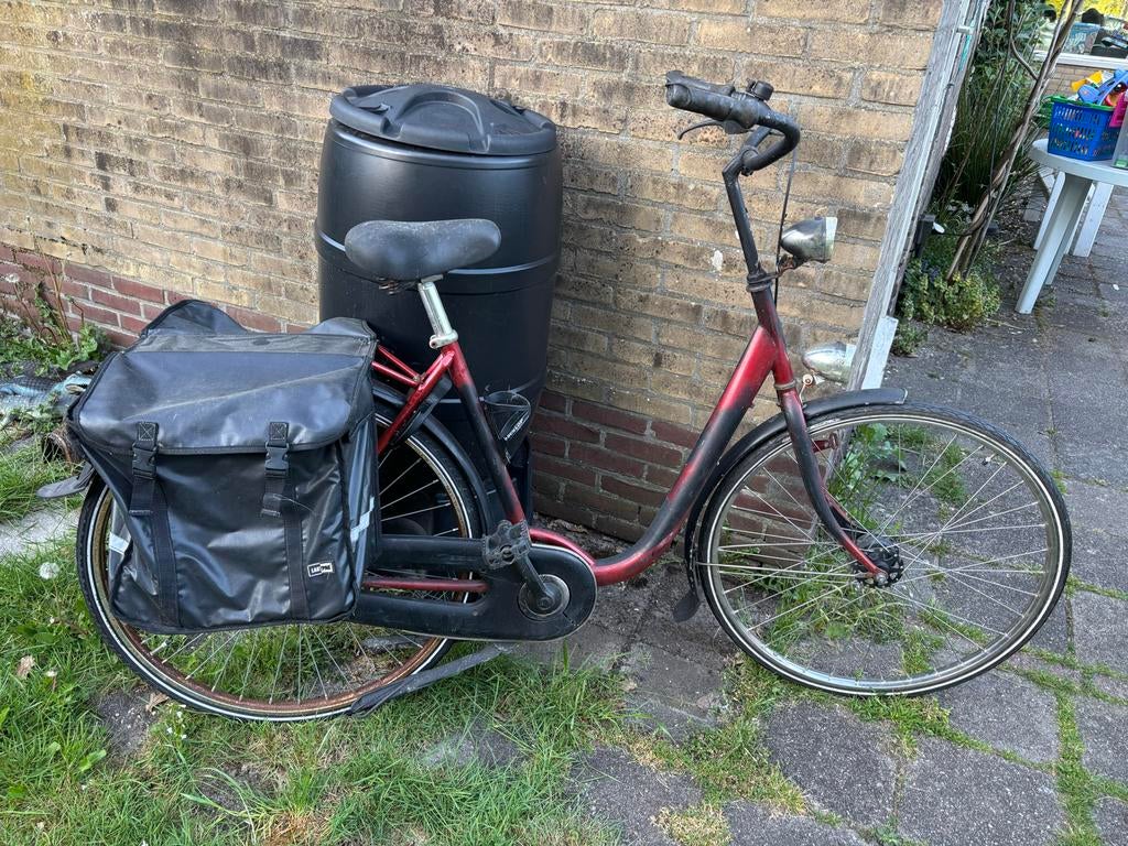 28 inch damesfiets met fietstassen, Velgrem, Ophalen, Overige merken, 53 tot 56 cm