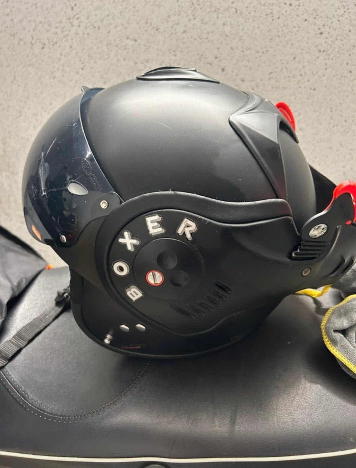 Boxer helm v8, Motoren, Kleding | Motorhelmen, Ophalen of Verzenden, Tweedehands, Systeemhelm, Overige merken
