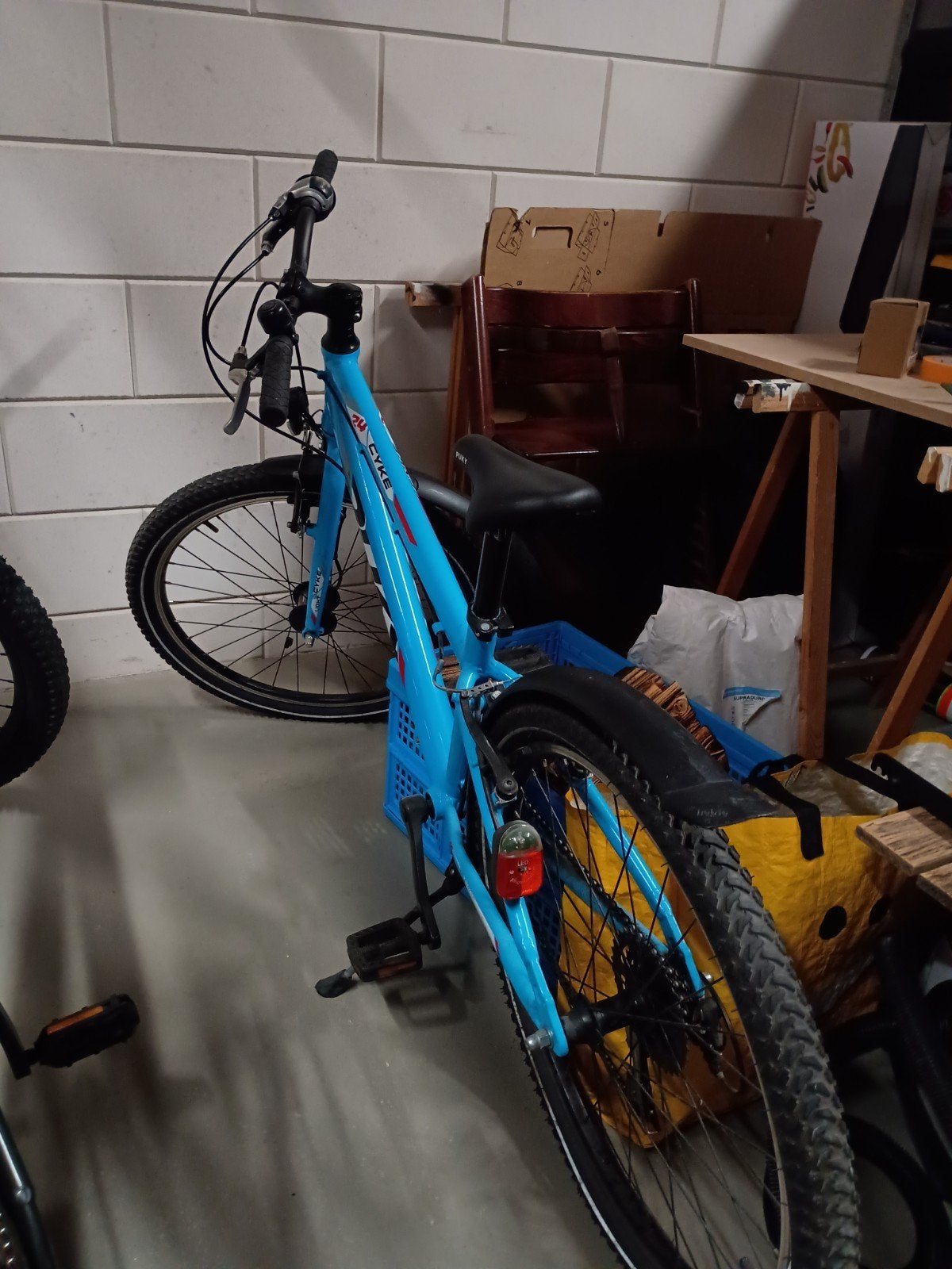 Mooie blauwe Puky fiets 18 inch - Zo goed als nieuw, Fietsen en Brommers, Velgrem, Versnellingen, Minder dan 49 cm, Zo goed als nieuw