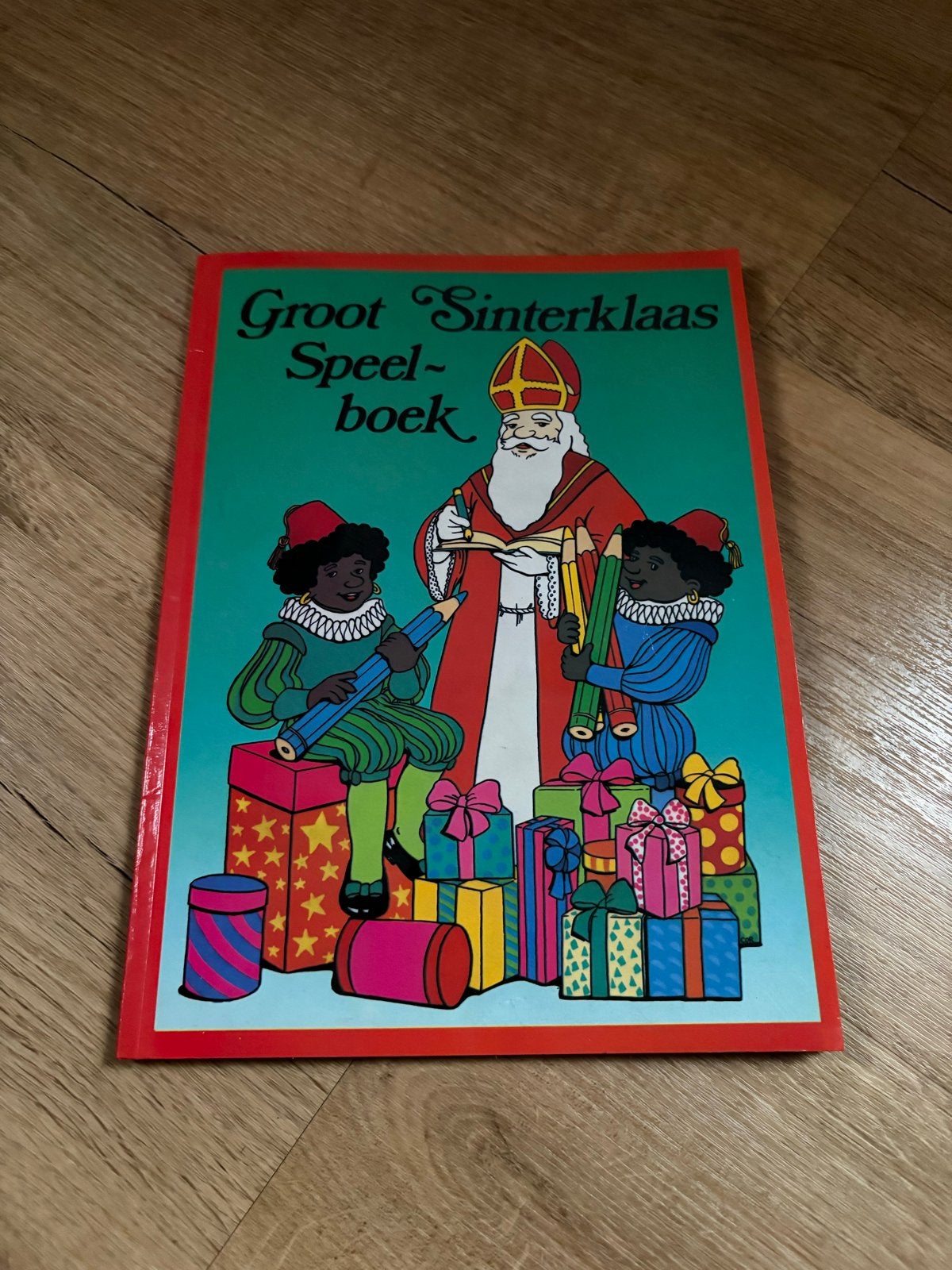Groot Sinterklaas Speelboek - Spelletjes, kleurplaten, Ophalen of Verzenden, Gelezen, Sprookjes