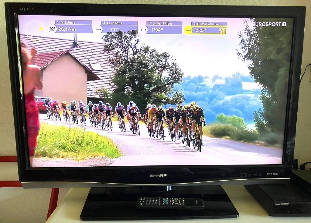 Sharp Aquos 37 inch Full HD TV met AB en handleiding, Ophalen, Gebruikt, 50 Hz, LCD