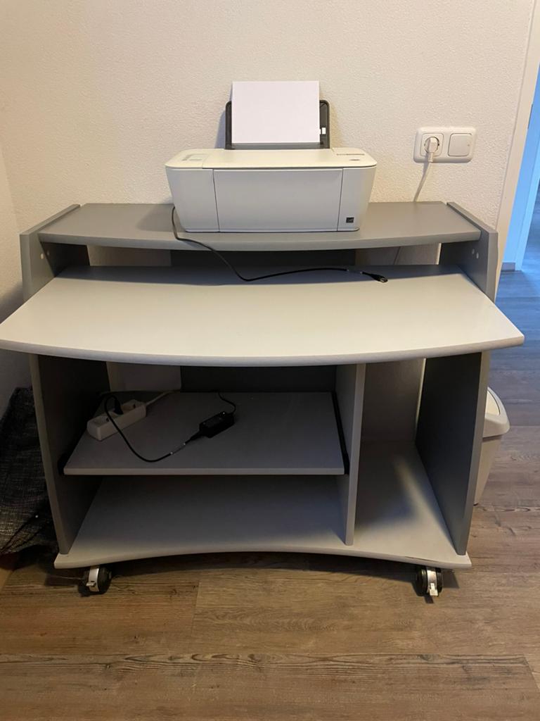 Te koop computermeubel grijs, Huis en Inrichting, Kasten | Computermeubels, Ophalen, 70 tot 120 cm