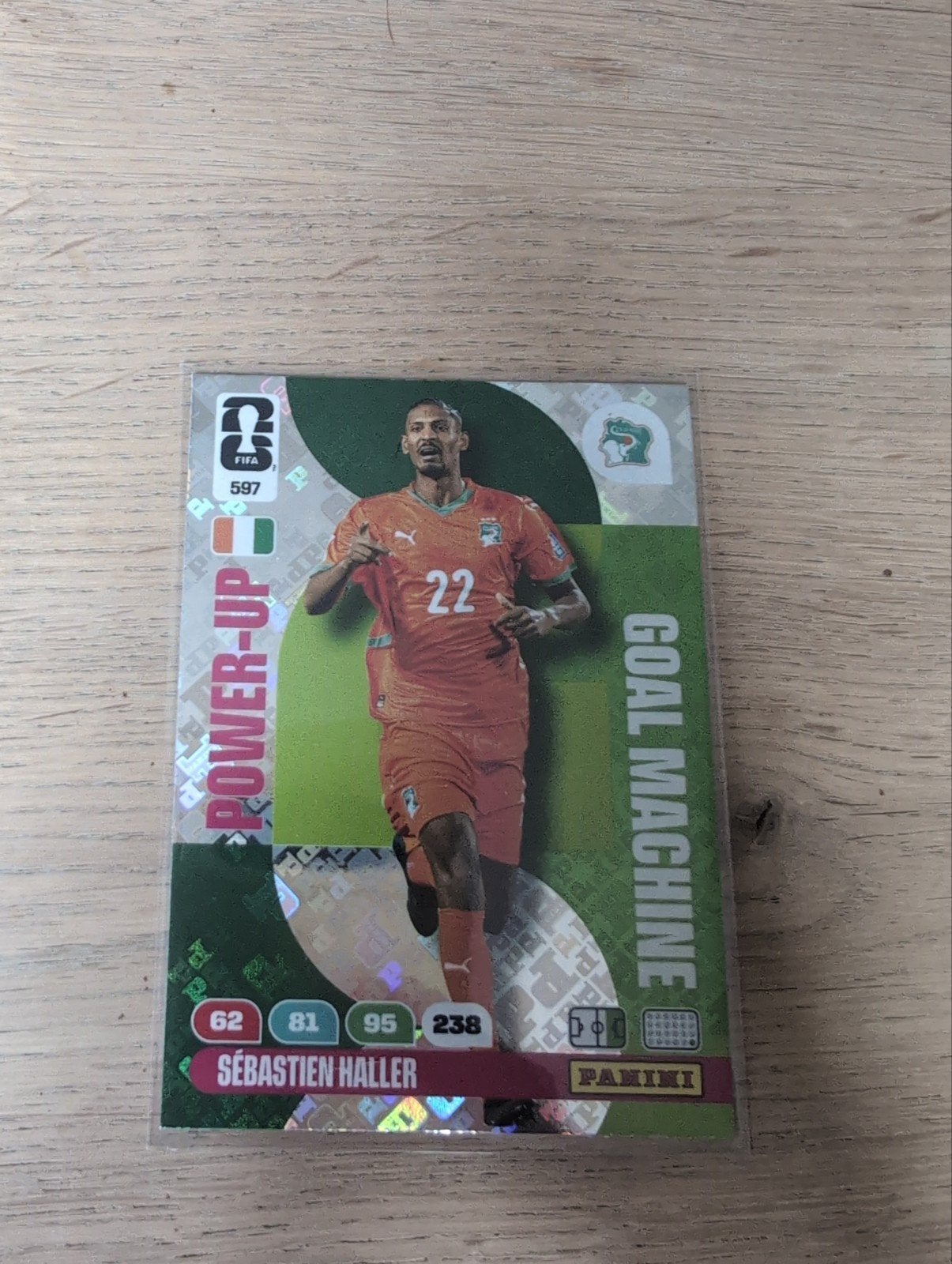 Panini FIFA World Cup 2026 Adrenalyn XL Sébastien Haller, Ophalen of Verzenden, Zo goed als nieuw, Losse kaart, Foil