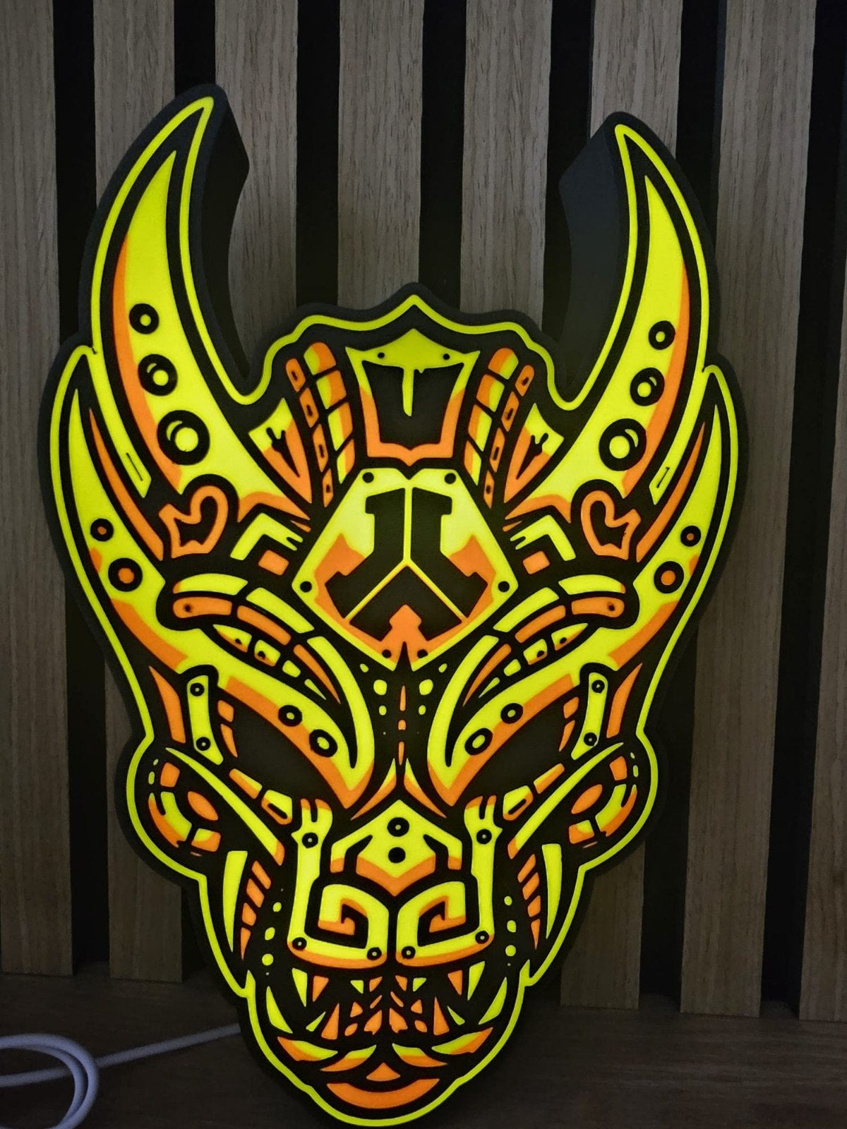 Defqon.1 The Guardian LED-wanddecoratie, Ophalen of Verzenden, Zo goed als nieuw, Meerkleurig, Kunststof