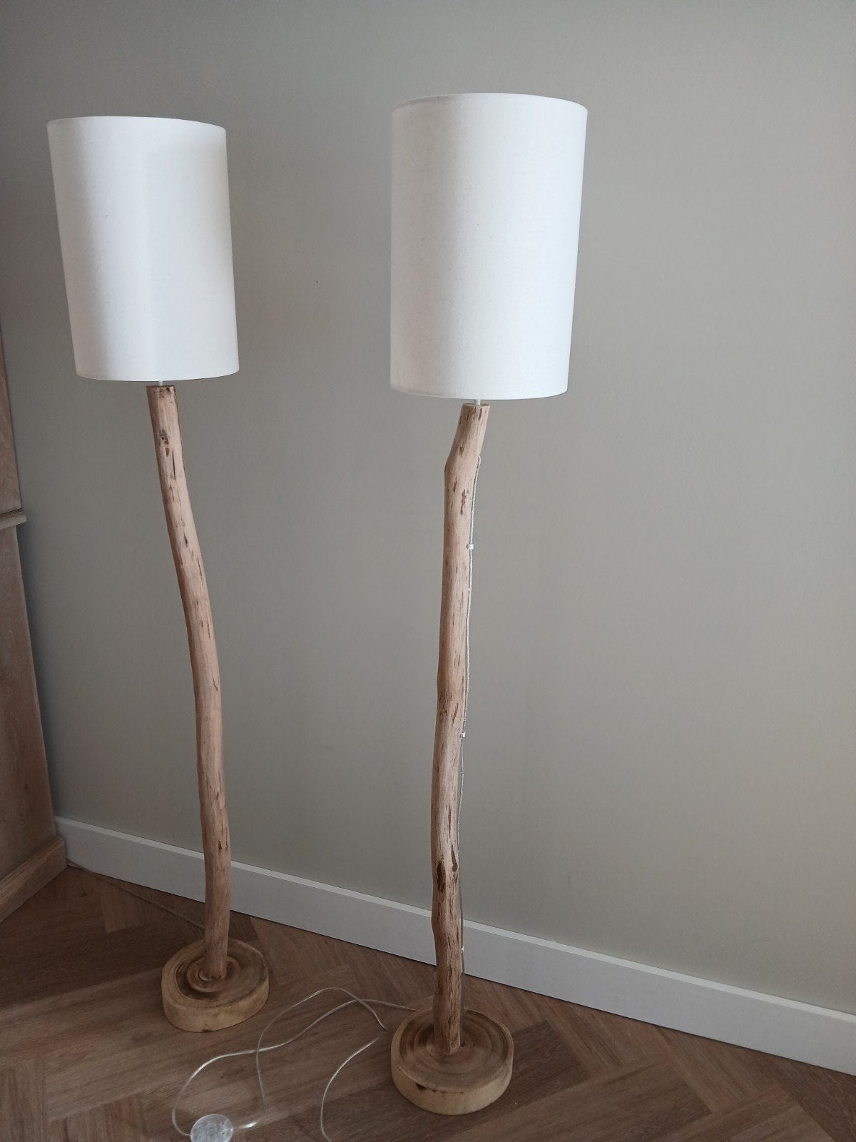 Boomstam vloerlampen, Huis en Inrichting, Lampen | Vloerlampen, Ophalen, Zo goed als nieuw