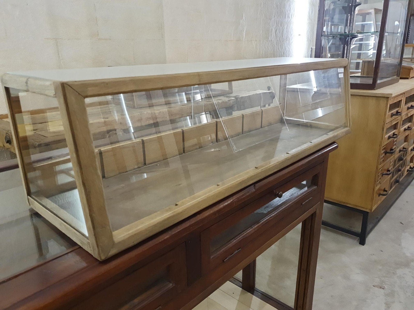 Vintage Bakkersvitrine / Toonbank, Antiek en Kunst, Curiosa en Brocante, Ophalen