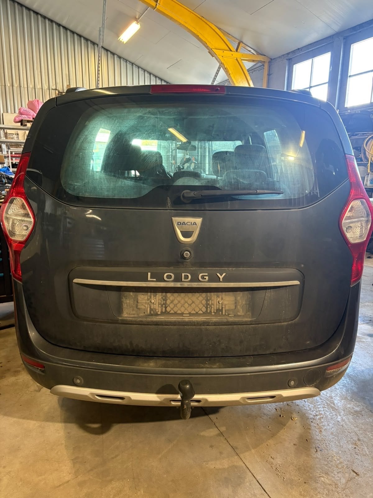 Achterklep achterbumper Dacia Lodgy Stepway, Auto-onderdelen, Gebruikt, Achterklep, Achter, Ophalen