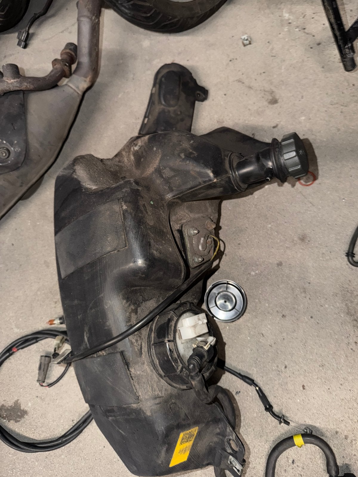 Vespa Sprint iGET E4 Benzinetank met Pomp, Ophalen of Verzenden, Gebruikt, Tank, Vespa