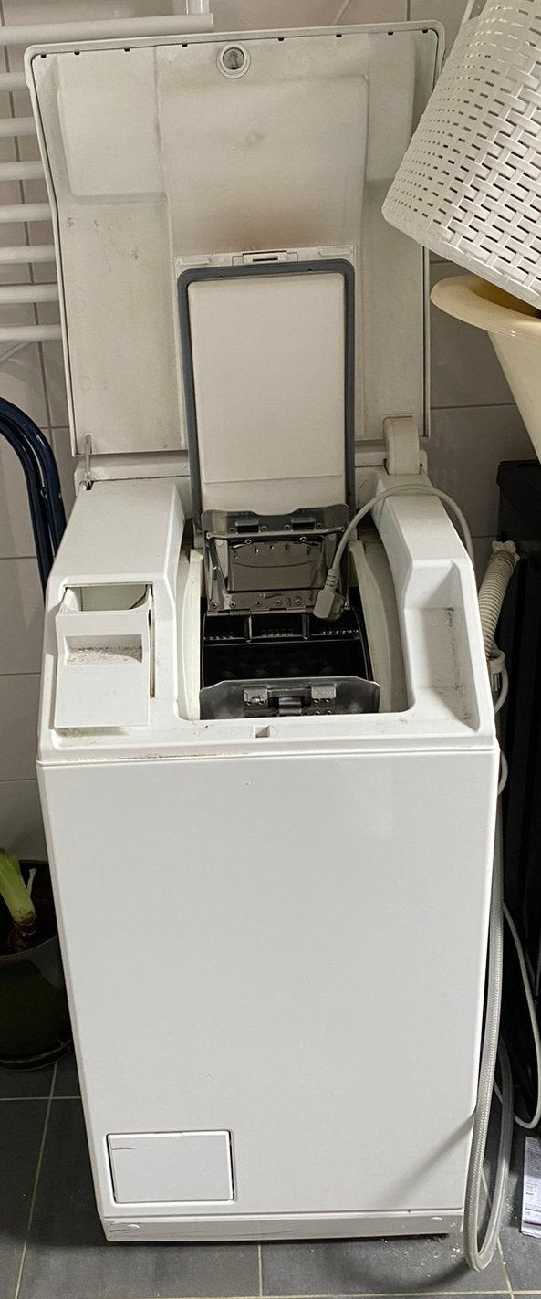 Miele wasmachine bovenlader wit, Ophalen, Zo goed als nieuw, Vrijstaand, 85 tot 90 cm
