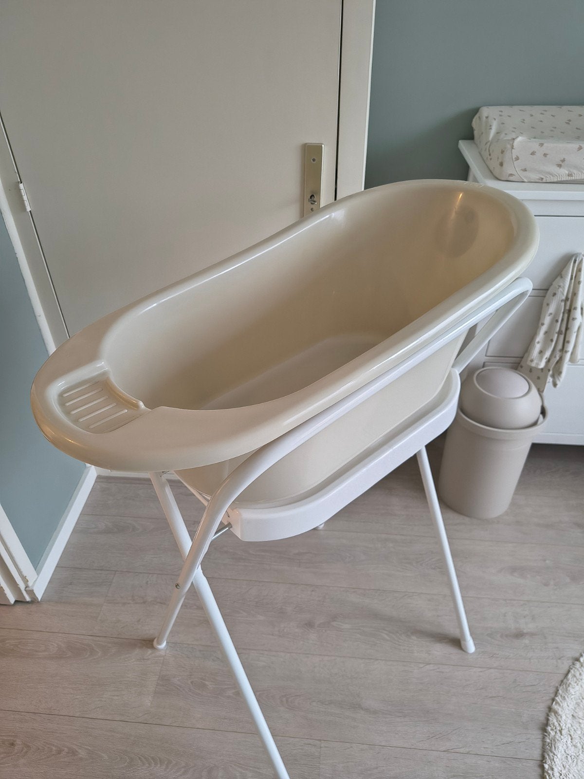 Babybadje Prénatal met standaard, Kinderen en Baby's, Ophalen, Zo goed als nieuw, Badje, Prenatal