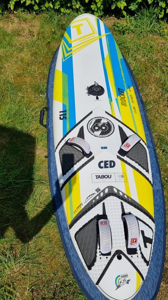 Tabou Rocket 115 (gereserveerd) en Mistral Electron 88 liter, Ophalen, Plank