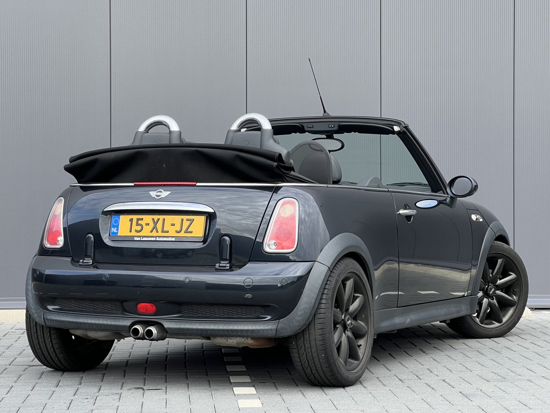 MINI Cabrio 1.6 Cooper S | RIJKLAAR | 2de eigenaar!, Auto's, Voorwielaandrijving, Gebruikt, 4 cilinders, 4 stoelen