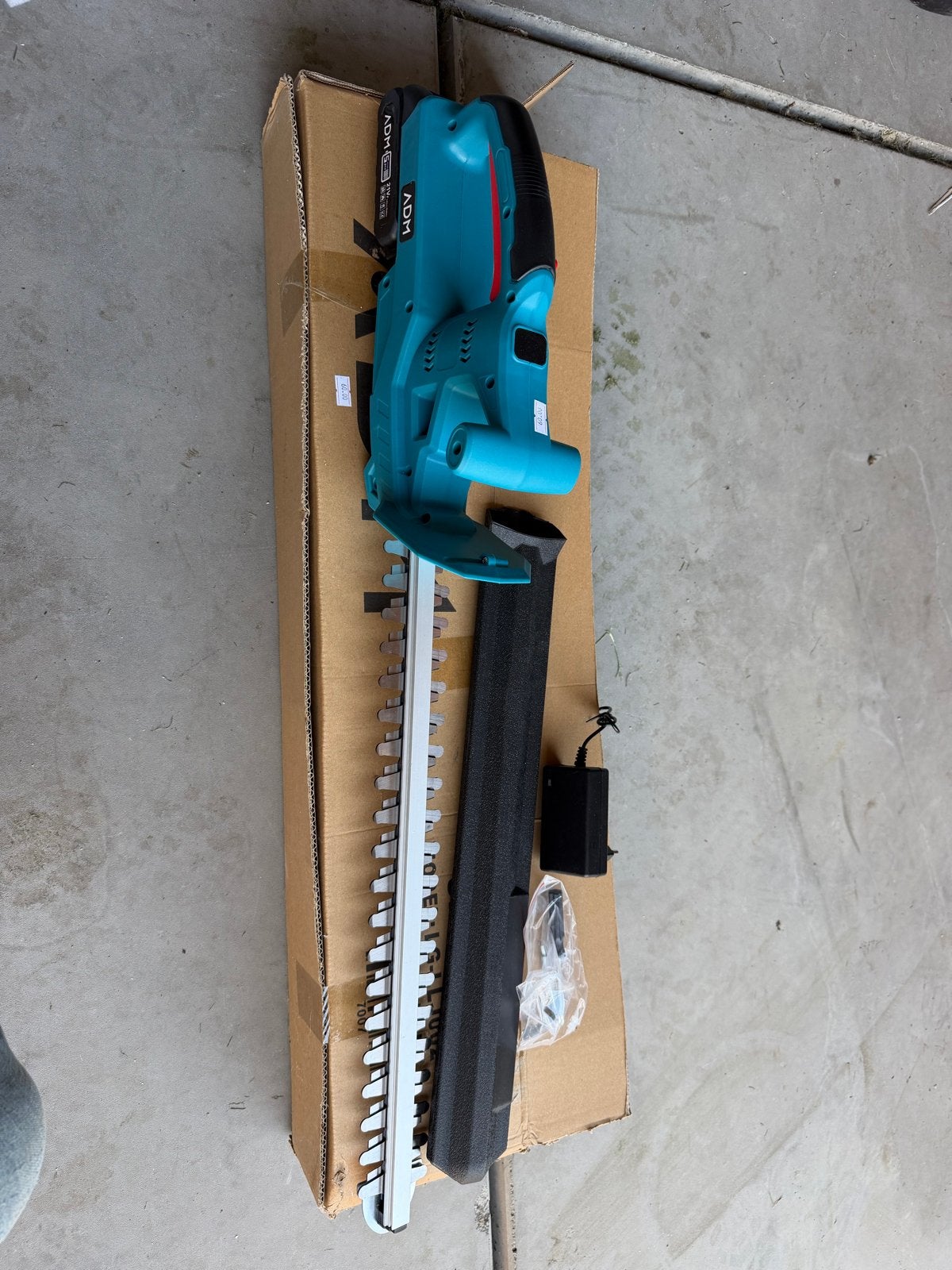 Heggenschaar op accu - ADM 40V, Tuin en Terras, Ophalen, Adm, Adm, Adm